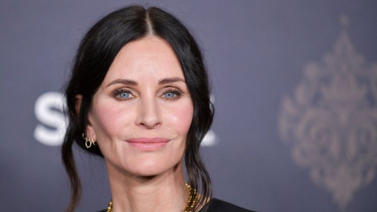 Courteney Cox rostro