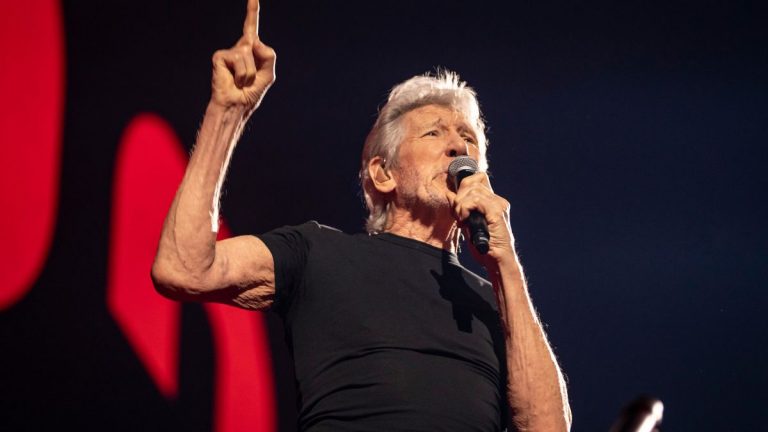 Roger Waters GettyImages-1479278102 web