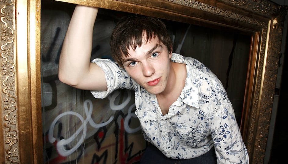 Nicholas Hoult en Skins