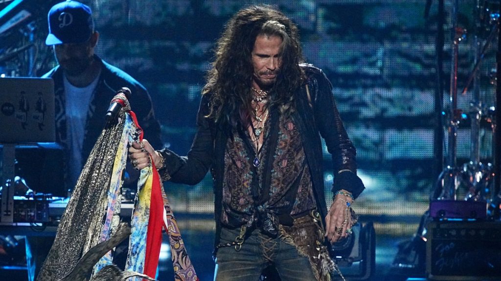 Steven Tyler Aerosmith acusaciones GettyImages-1439830878 web