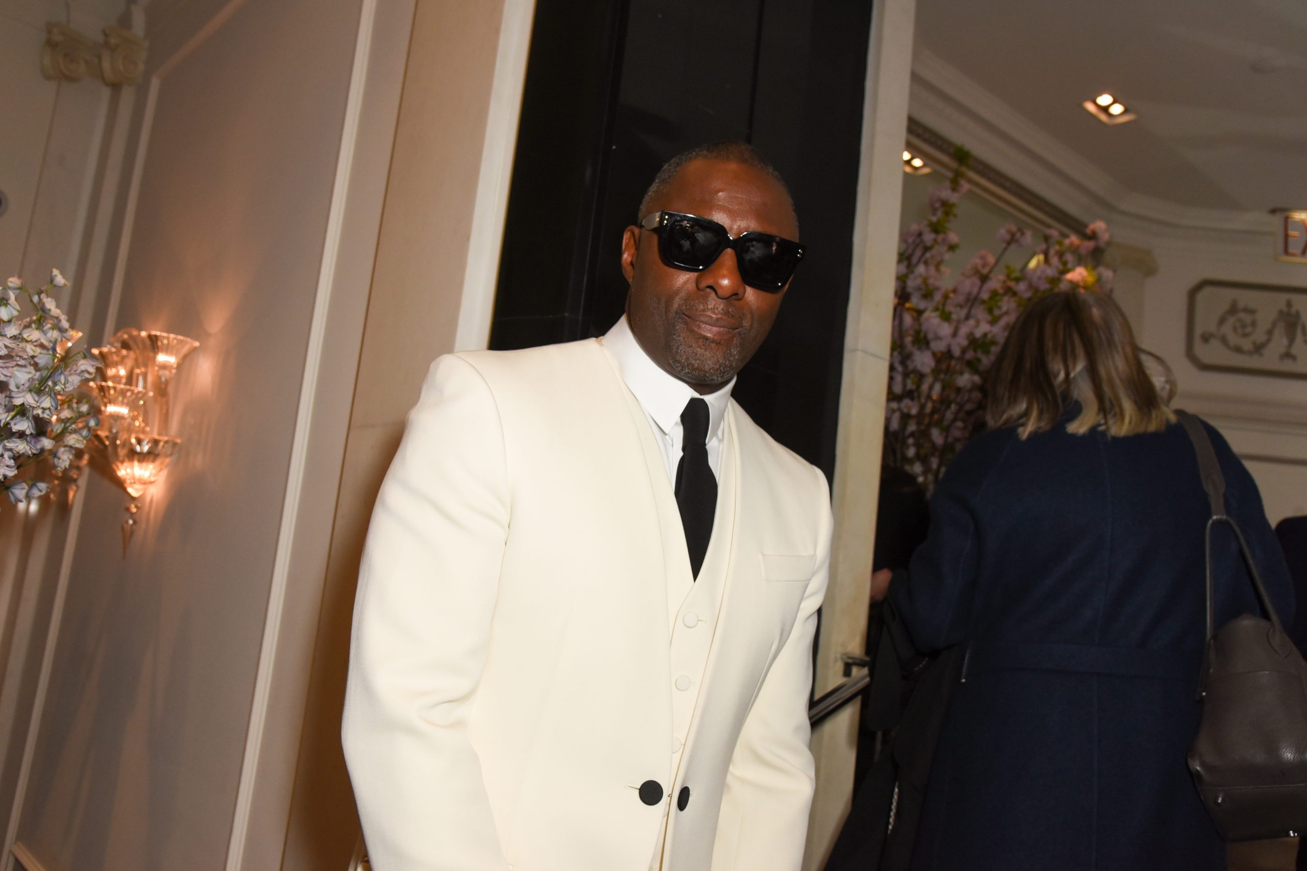 Idris Elba en la Met Gala. Foto: Getty Images.