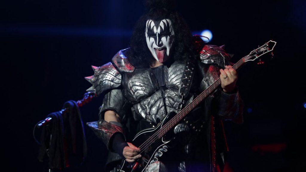 Kiss Gene Simmons Proyectos