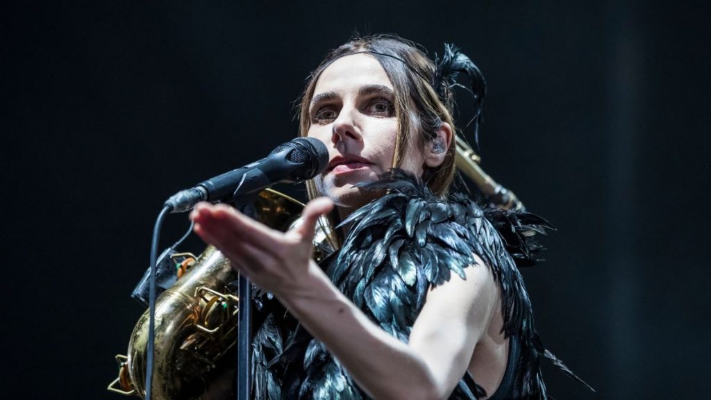 PJ Harvey León Cociña