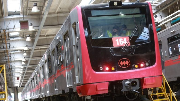 Trenes Metro de Santiago Línea 9 A_UNO_1329526