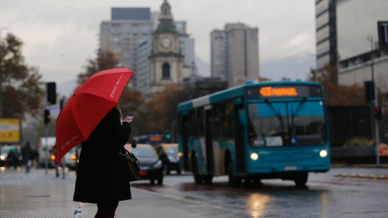 lluvia cortes de luz