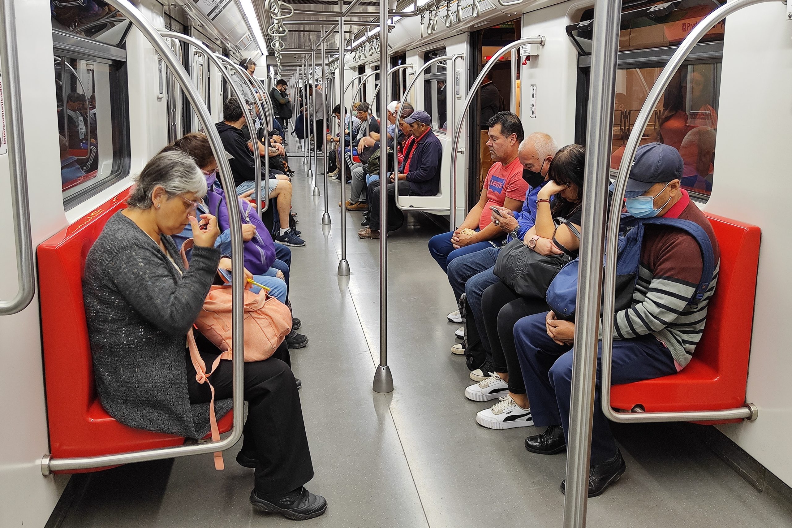 Metro de Santiago Fiestas Patrias