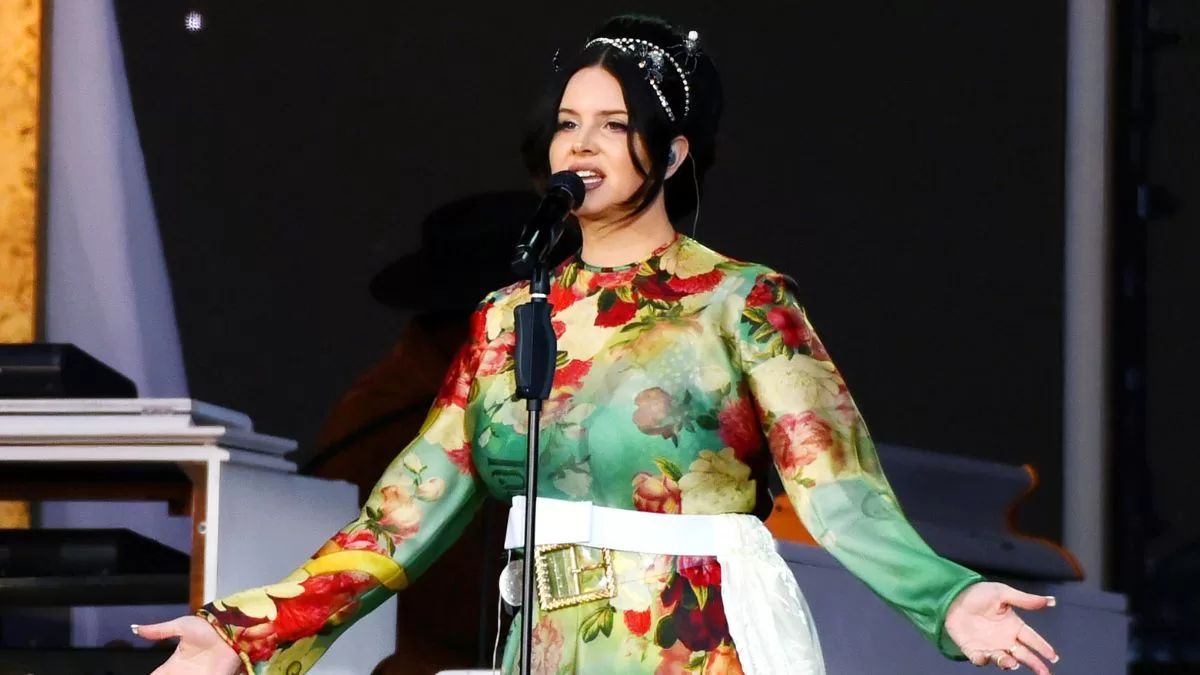 El video de Lana del Rey que da la vuelta al mundo en medio de la  cancelación de sus shows en México