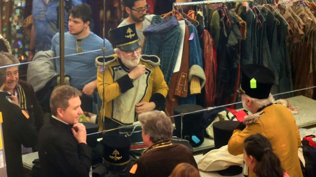 Venta vestuario teatro municipal