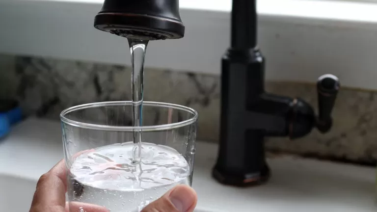 corte de agua juntar agua