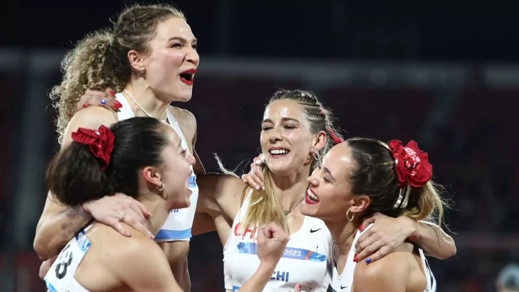 Plata en atletismo Santiago 2023 A_UNO_1521055