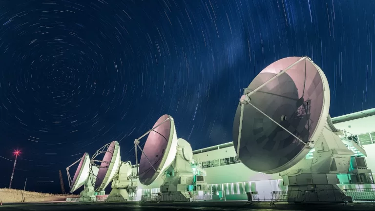 Observatorio ALMA GettyImages-176529793 web