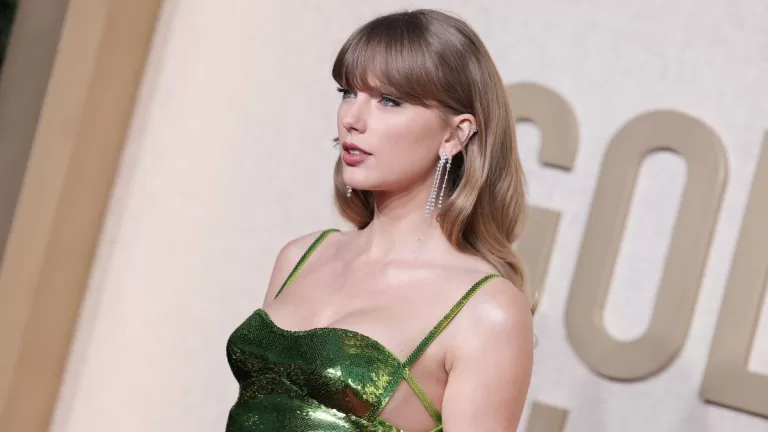 Taylor Swift GettyImages-1908171250 web