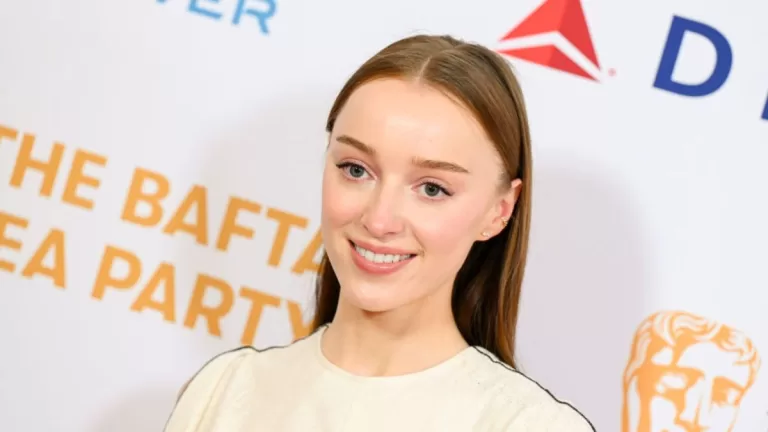 Phoebe Dynevor. Getty Images