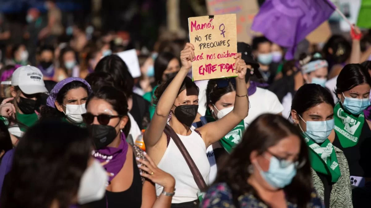 Marcha Día de la Mujer 2024 en Santiago y regiones: Dónde y a que hora ...
