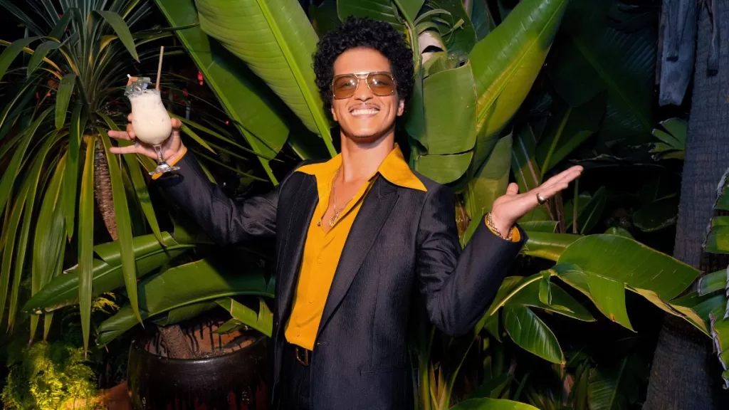 Bruno Mars GettyImages-1410762136 web