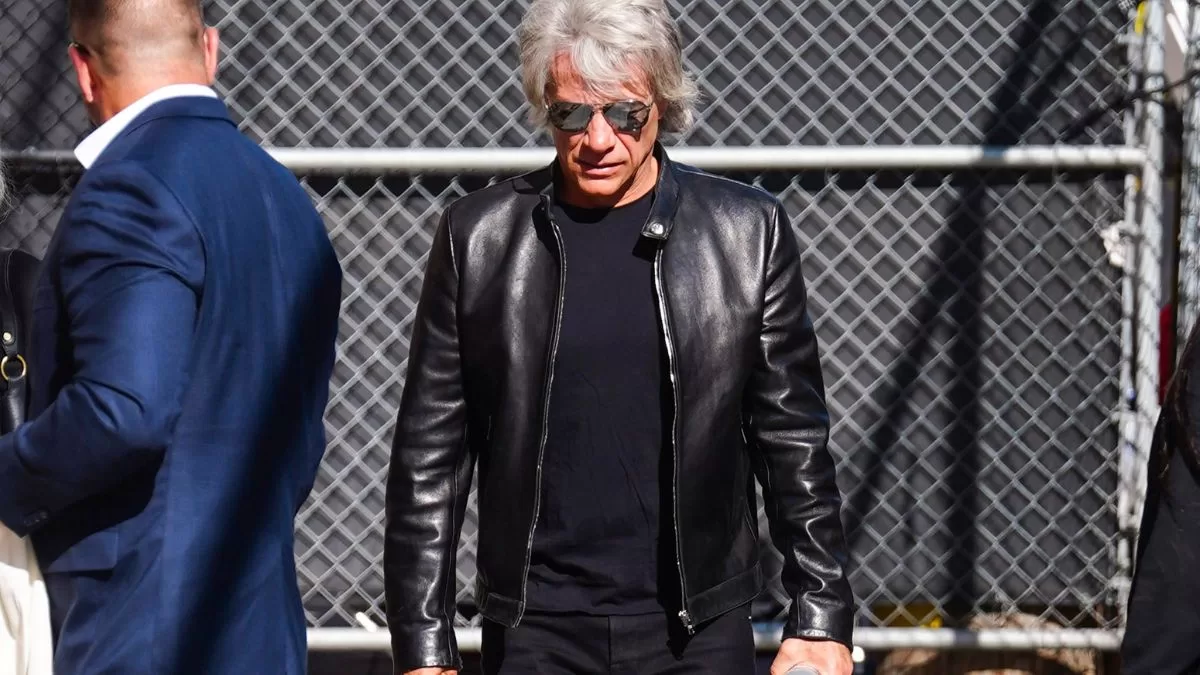 Jon Bon Jovi preocupa a sus fans al dudar de su futuro como cantante