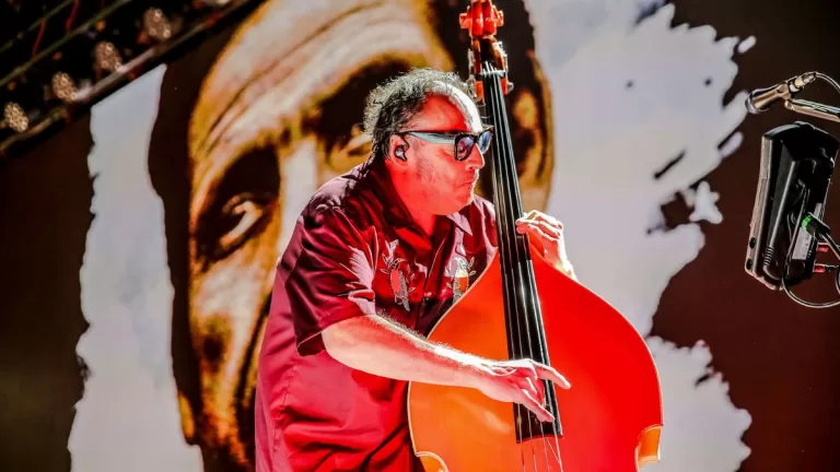 Los tres reprogramación de show Antofagasta