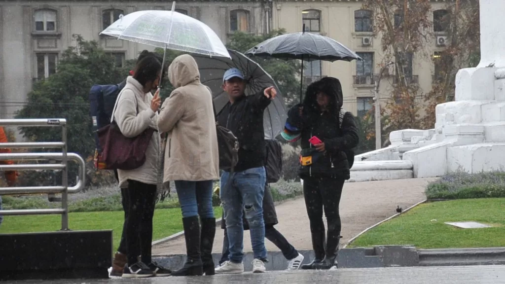 lluvia en santiago A_UNO_1574570 web