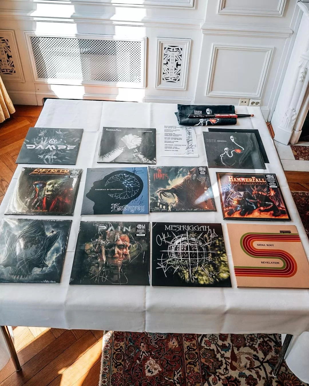 Discos regalados a Presidente Boric