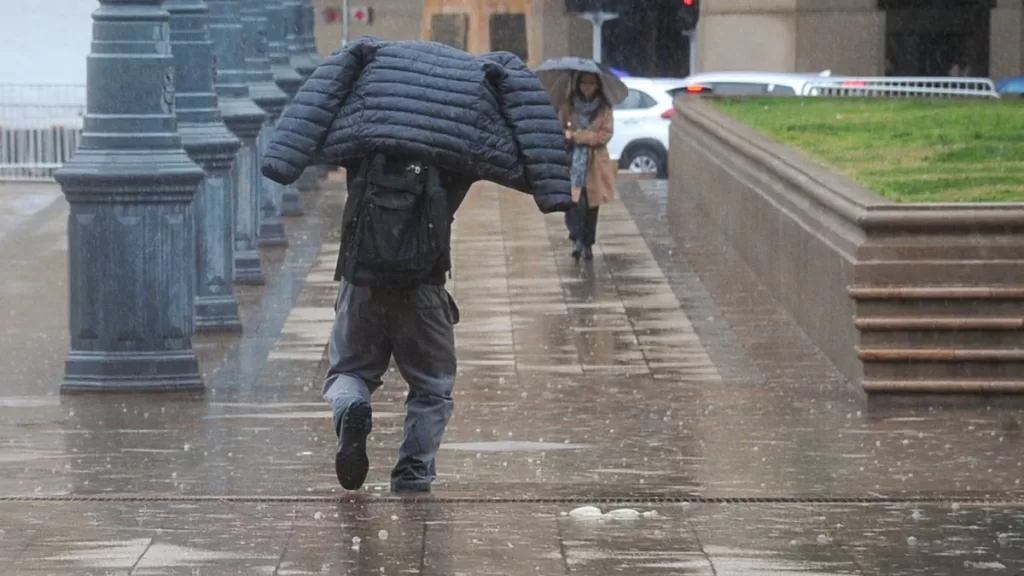 lluvia en santiago A_UNO_1578647 web