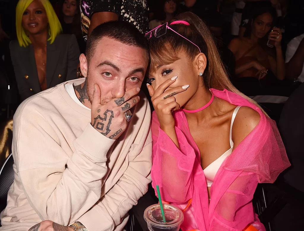 ariana y mac 