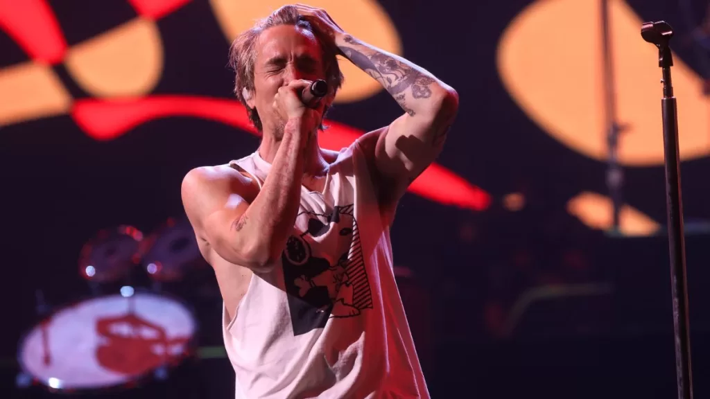 Incubus cover A_UNO_1641944 web