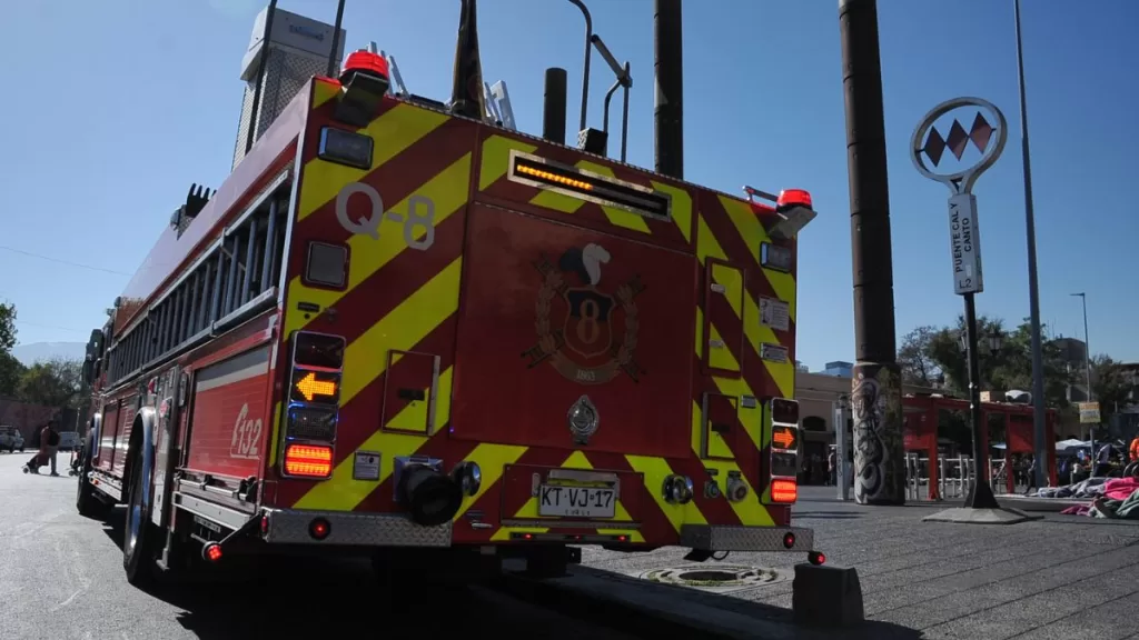 Bomberos gas A_UNO_1614739