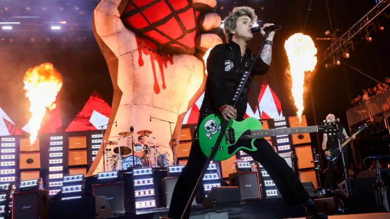 Green Day GettyImages-2216038115 web