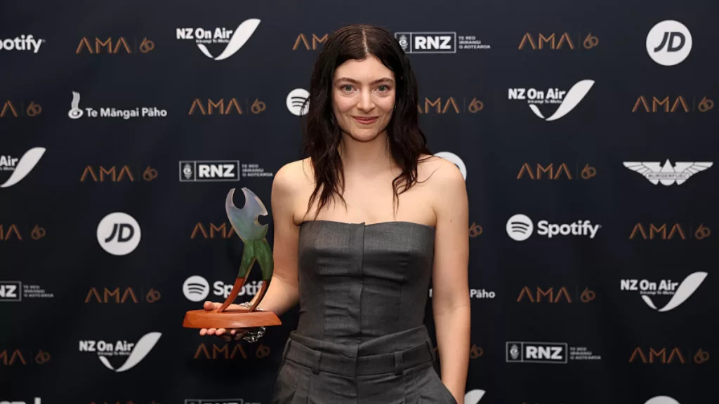 Lorde