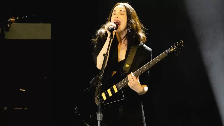 St. Vincent GettyImages-2209149784 web