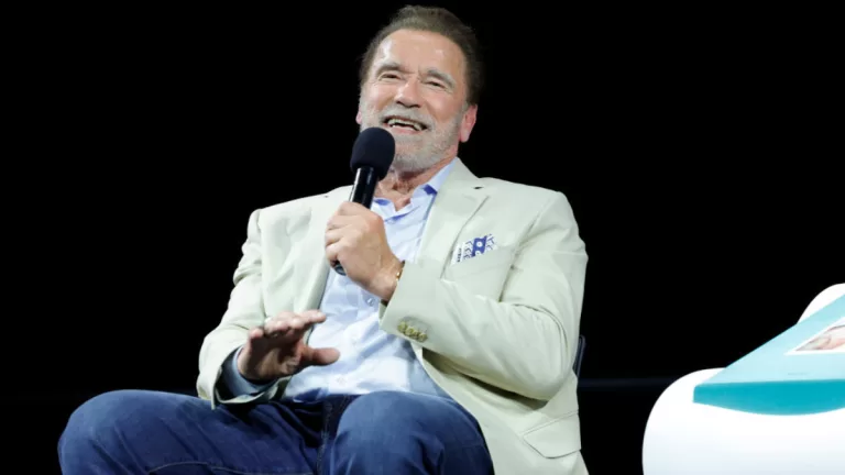 Arnold Schwarzenegger