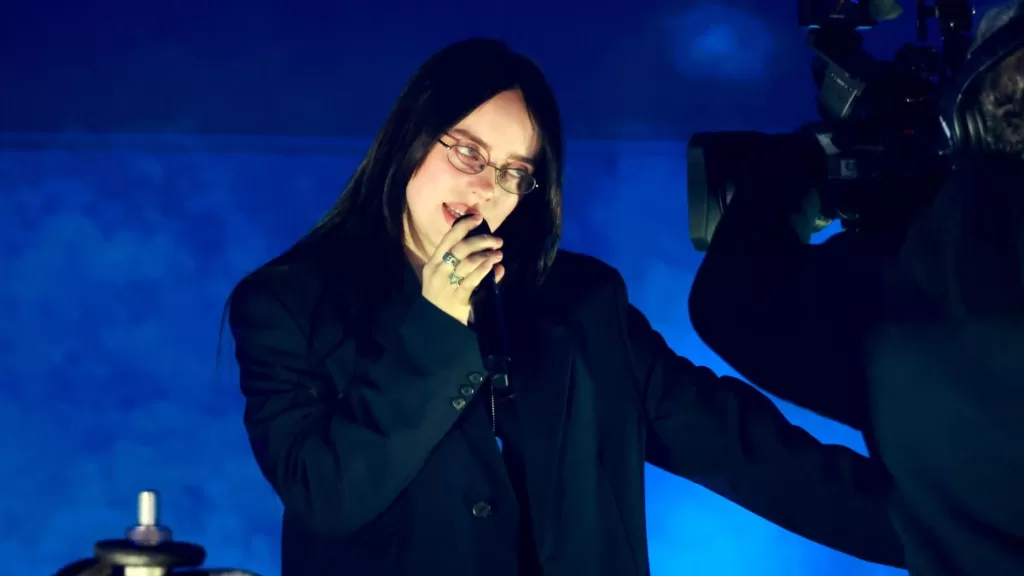 Billie Eilish GettyImages-2205614594 web