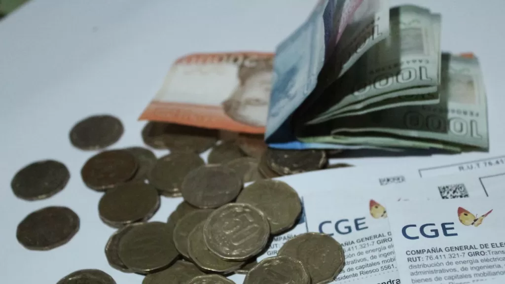 Cuentas de luz alza A_UNO_1372044 web