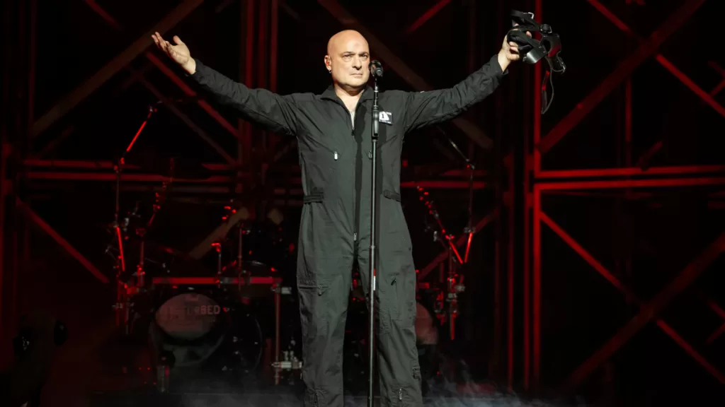 David Draiman en concierto