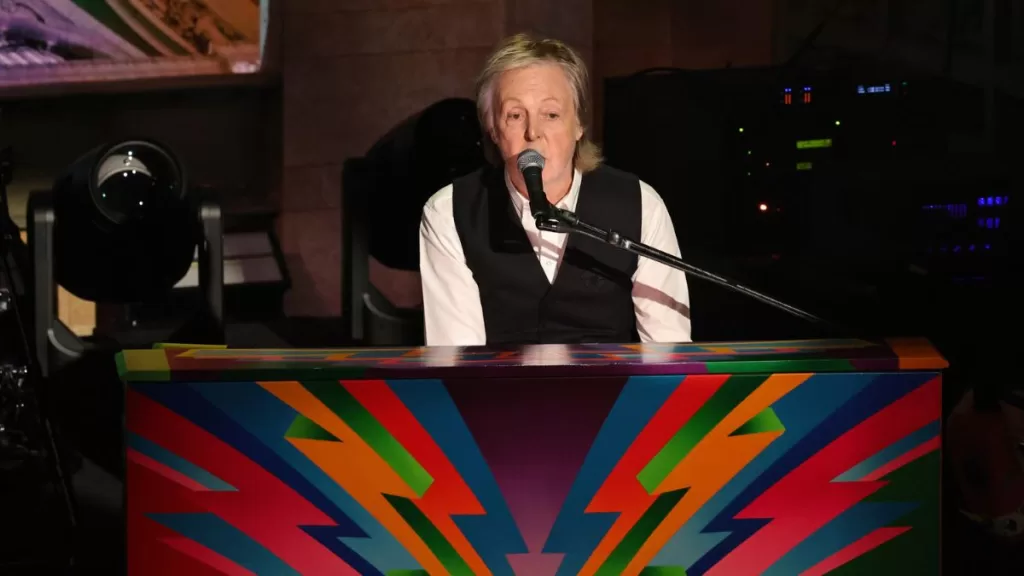 Paul McCartney GettyImages-2199787649 web