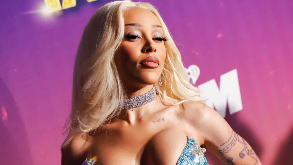 Doja Cat anuncia que terminó su nuevo álbum "Vie" con un post en francés: Esto es todo lo que se sabe
