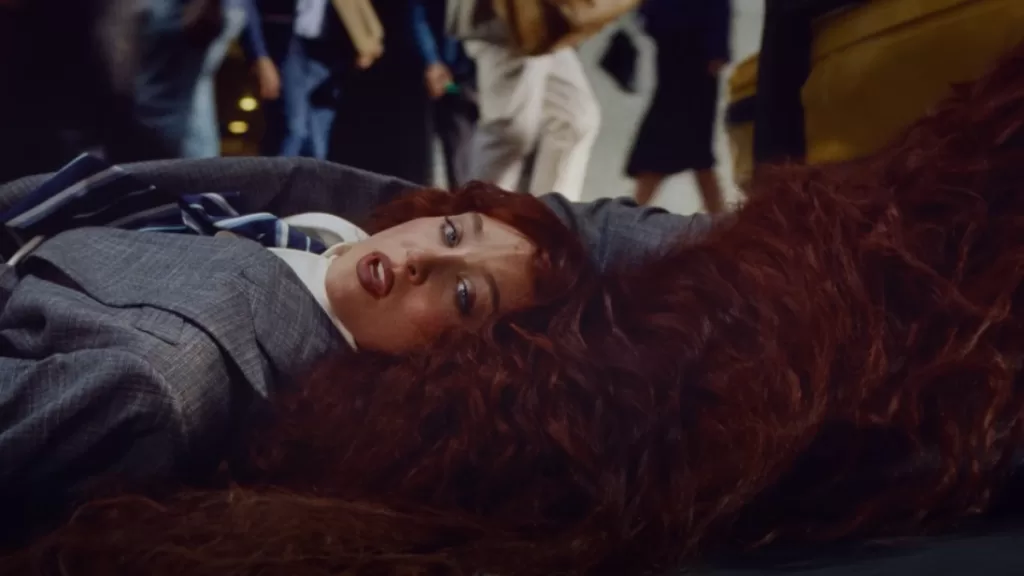 Chappell Roan no decepciona con "The Subway": Análisis del emotivo y potente video musical