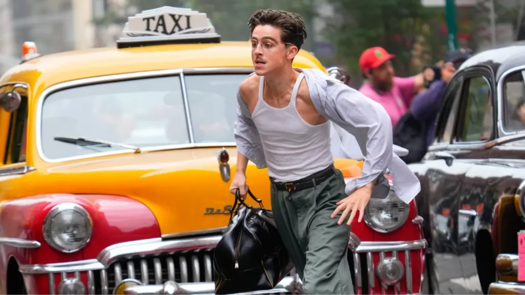 Tráiler de "Marty Supreme": Timothée Chalamet aspira a la perfección en el ping-pong