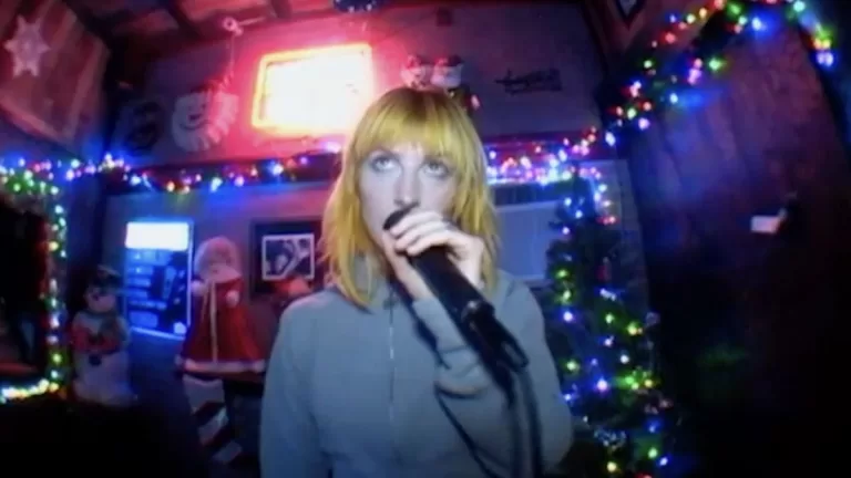 Hayley Williams nuevo videoclip