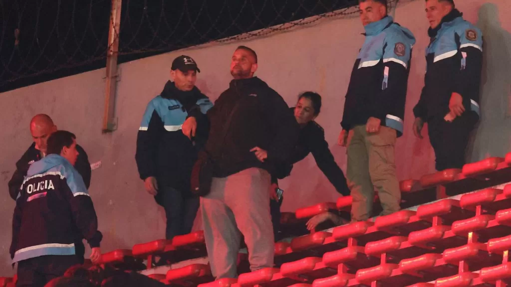 Incidentes en Estadio de Independiente Avellaneda GettyImages-2230452779 web