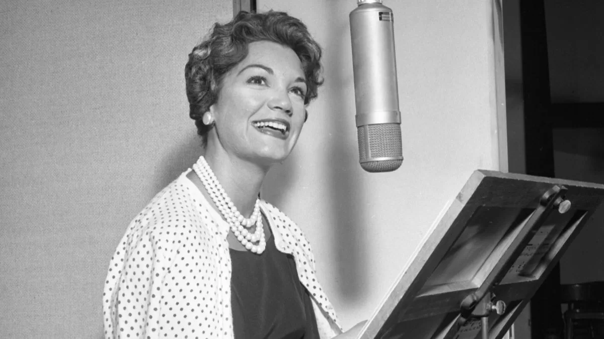 Connie Francis en el estudio en 1959. 