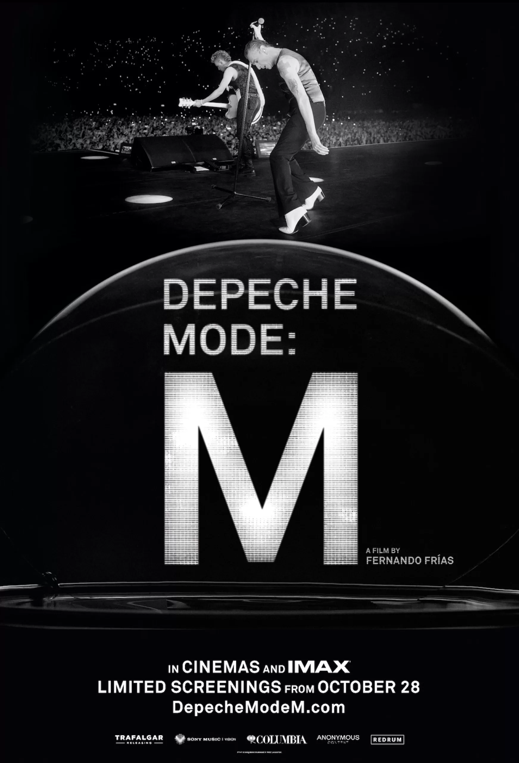 Póster promocional de nueva película "M" de Depeche Mode. 