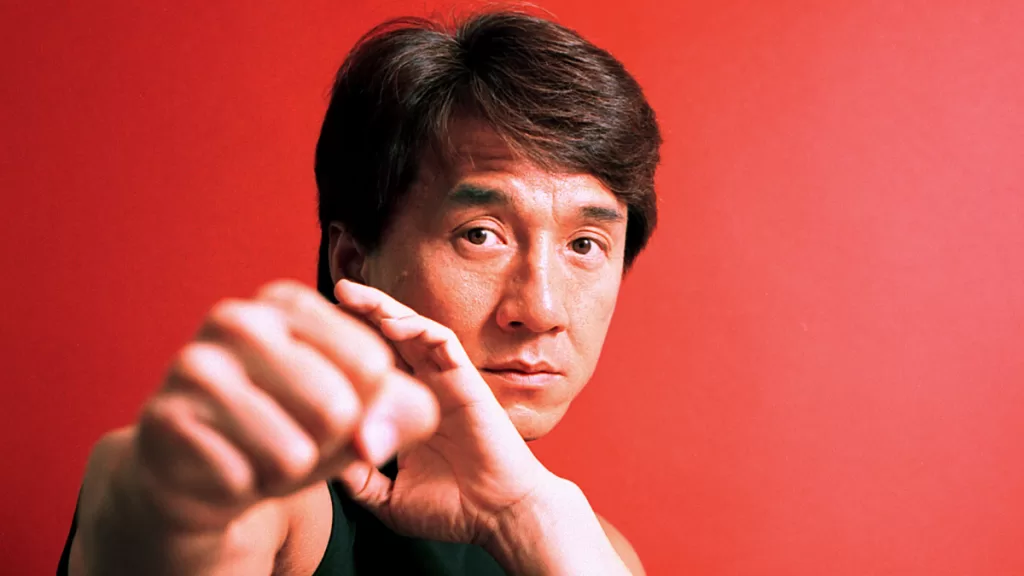 "No son cineastas, son empresarios": Jackie Chan critica a la industria actual del cine