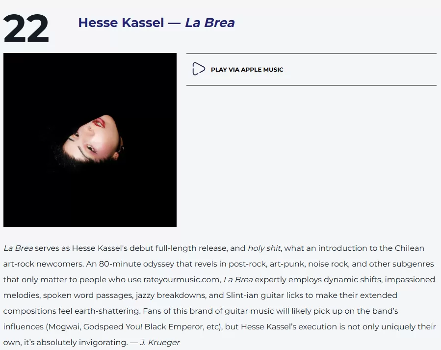 "La Brea" en el puesto 22 de la lista de los mejores álbumes de 2025 hasta el momento de Consequence. 