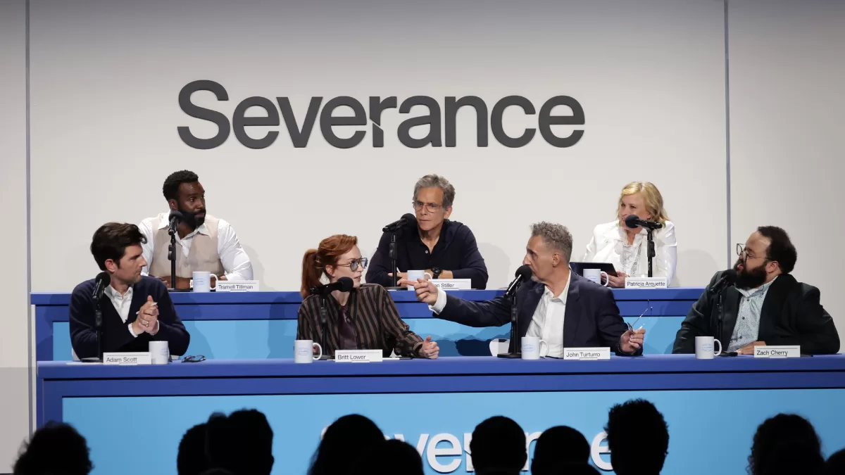 Ben Stiller y el elenco de "Severance" en una conferencia de prensa en agosto de 2025. 