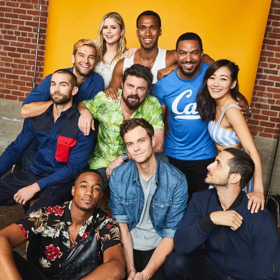 Todo el elenco de "the Boys", foto subida por Antony Starr en Instagram. 