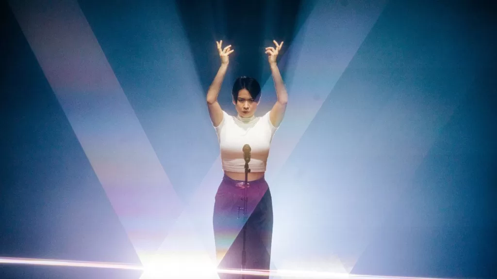 Cred. Lexie Alley - Mitski The Land Image 4 web