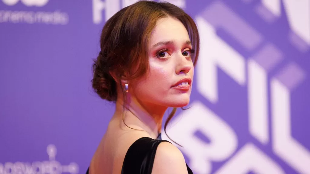 "No me gustó, fue cruel": Esta actriz reveló que "rompió un patrón" al confrontar a SNL tras burlarse de sus dientes