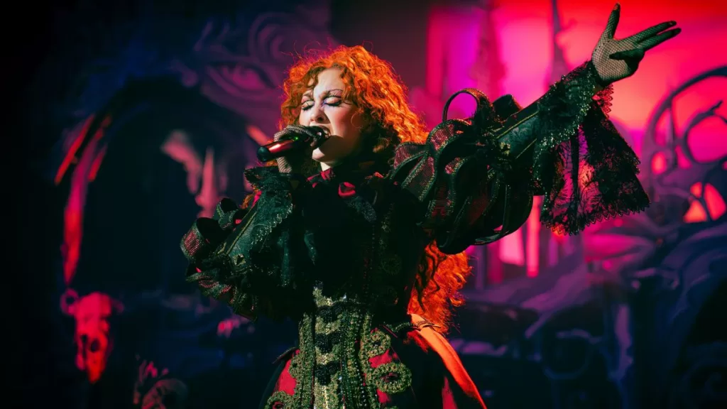 Chappell Roan invitó a Nancy Wilson para cantar una de sus canciones más icónicas y así sonó