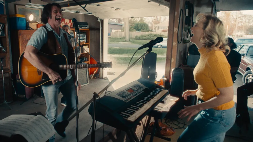 Hugh Jackman y Kate Hudson en "Song Sung Blues".